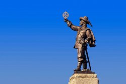 Champlain statue, Ottawa