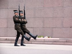 Guards, Freedom Monument